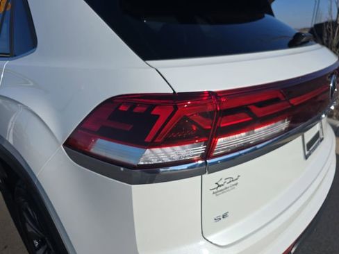 New 2026 Volkswagen Atlas Cross Sport SE AWD/4WD image 23