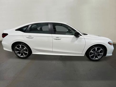 New 2025 Honda Civic Sport Touring image 8