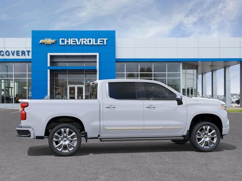New 2026 Chevrolet Silverado 1500 High Country AWD/4WD image 5
