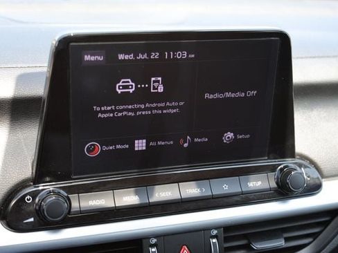 Used 2024 Kia Forte LXS w/ LXS Technology Package FWD image 18