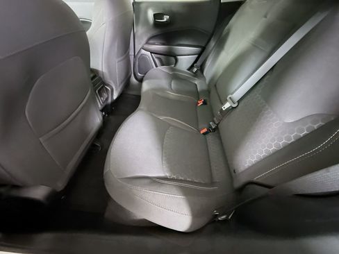 Used 2019 Jeep Compass Sport w/ Tech Group AWD/4WD image 25
