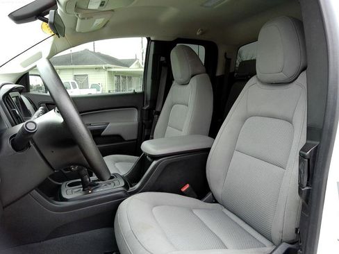 Used 2021 Chevrolet Colorado W/T w/ WT Convenience Package image 15