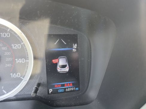 Used 2019 Toyota Corolla SE FWD image 23