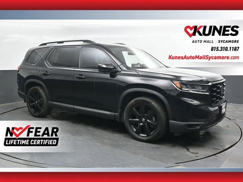 Used 2023 Honda Pilot Elite image 1