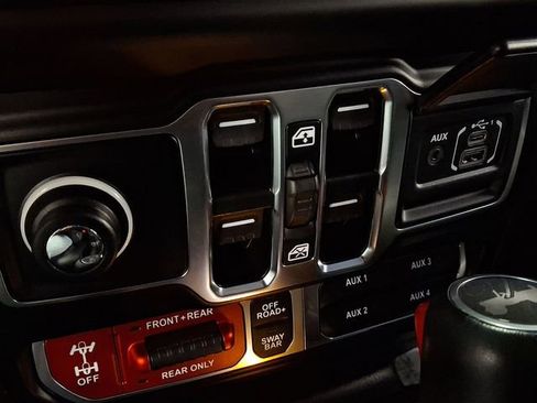 Used 2023 Jeep Wrangler Unlimited Rubicon 392 w/ Dual Top Group AWD/4WD image 24