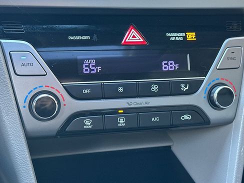 Used 2018 Hyundai Elantra Limited w/ Limited Ultimate Package 02 image 27