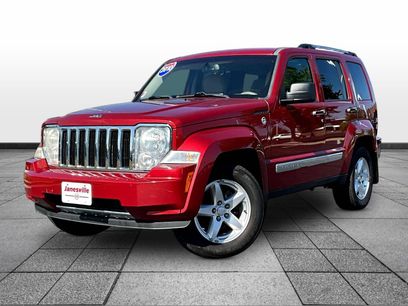 Used 2010 Jeep Liberty Limited w/ Comfort/Convenience Group