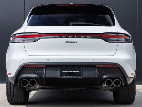 New 2026 Porsche Macan image 10