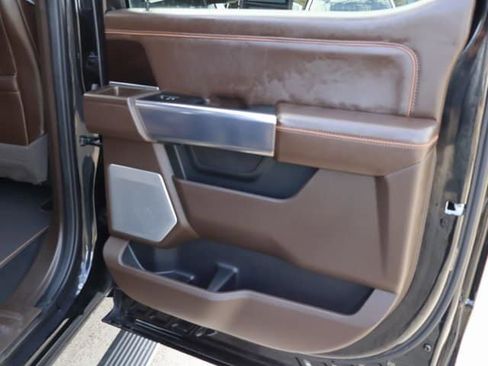 Certified 2024 Ford F250 King Ranch w/ Chrome Package image 19