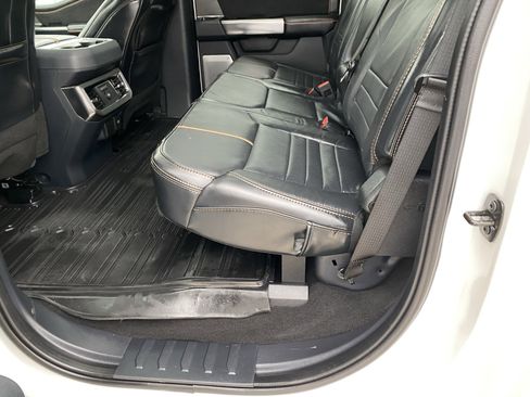 Used 2024 Ford F250 Platinum w/ Tremor Off-Road Package image 9