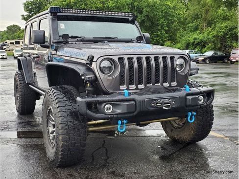 Used 2022 Jeep Wrangler Unlimited Rubicon 4xe w/ Steel Bumper Group AWD/4WD image 6