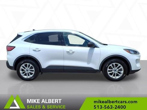 Used 2022 Ford Escape SE AWD/4WD image 8