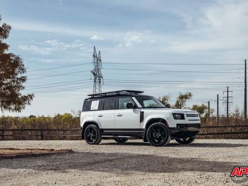 Used 2022 Land Rover Defender 110 X-Dynamic HSE image 17