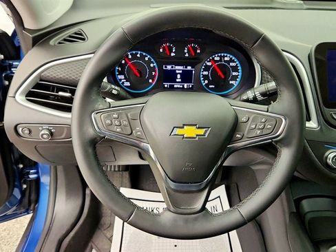 Used 2024 Chevrolet Malibu RS FWD image 14