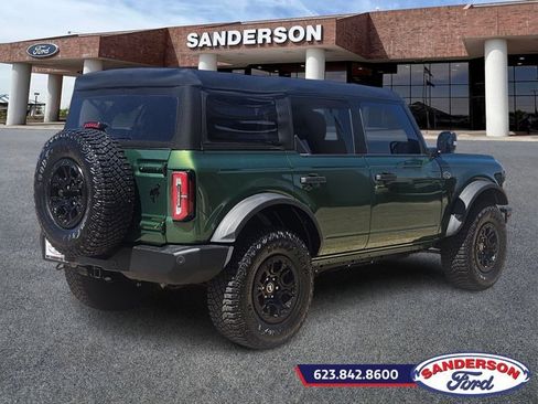 Used 2024 Ford Bronco Wildtrak image 3