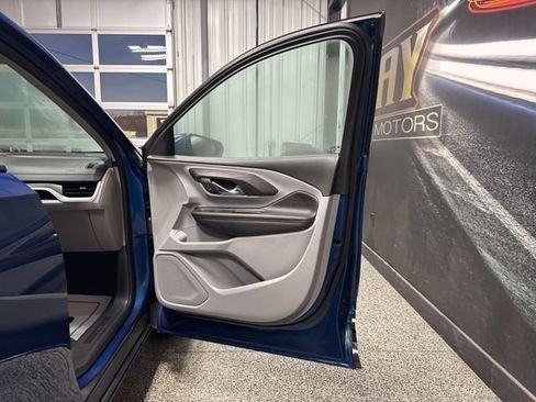 Used 2020 GMC Terrain SLT w/ Preferred Package image 28