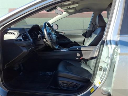 Used 2024 Toyota Camry SE image 14