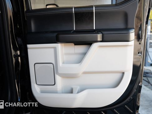 Used 2021 Ford F250 Limited image 33