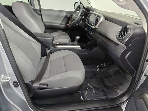 Used 2023 Toyota Tacoma SR5 w/ Technology Package image 11