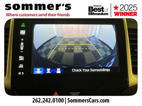 Used 2016 Honda Pilot Touring image 18