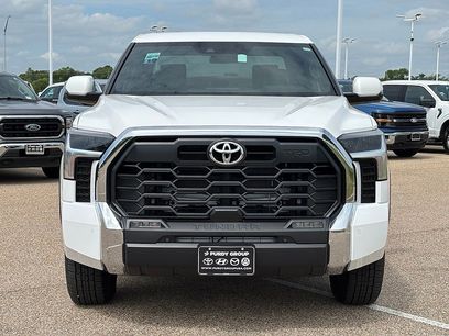 New 2026 Toyota Tundra SR5