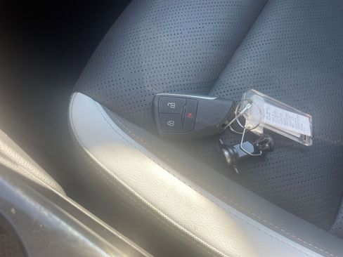 Used 2024 Buick Envision Sport Touring image 22