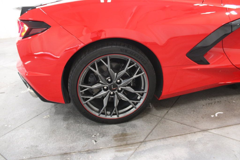 Used 2024 Chevrolet Corvette Stingray Coupe w/ 1LT RWD image 17