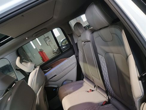 Used 2022 Jeep Grand Cherokee Summit 4xe AWD/4WD image 27