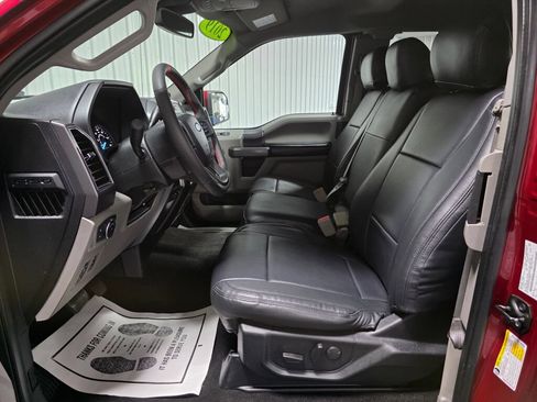 Used 2019 Ford F150 XLT w/ Equipment Group 302A Luxury AWD/4WD image 11