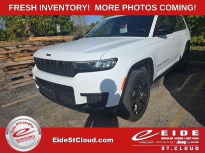 Used 2023 Jeep Grand Cherokee L Laredo