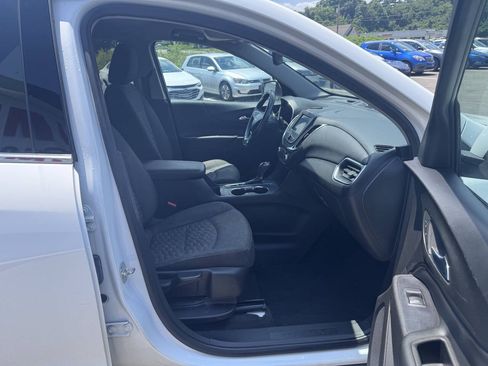 Used 2020 Chevrolet Equinox LT FWD image 15