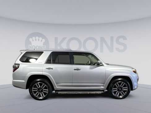 Used 2023 Toyota 4Runner Limited AWD/4WD image 12