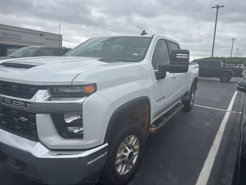 Used 2020 Chevrolet Silverado 2500 LT image 1
