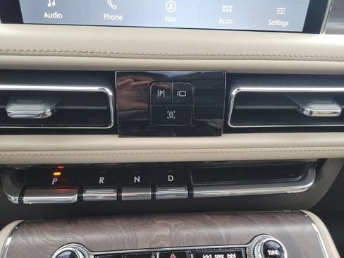 Certified 2024 Lincoln Aviator Reserve w/ Elements Package Plus AWD/4WD image 41