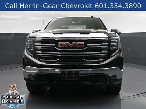 Used 2023 GMC Sierra 1500 SLT w/ SLT Premium Package AWD/4WD image 10