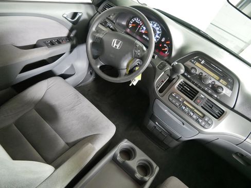 Used 2006 Honda Odyssey EX image 9
