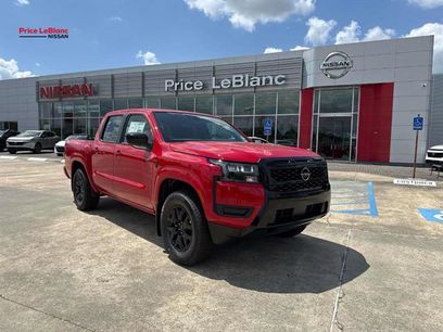 New 2026 Nissan Frontier SV w/ SV Convenience Package