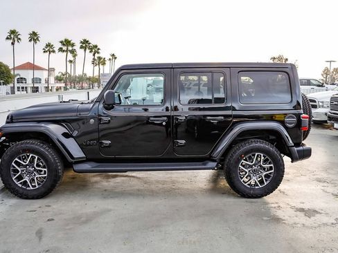 New 2026 Jeep Wrangler Sahara image 14