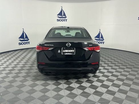 Used 2023 Nissan Sentra SV image 5