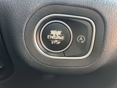 Used 2021 Mercedes-Benz GLE 350 4MATIC image 17