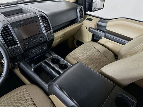 Used 2018 Ford F150 XLT w/ Equipment Group 302A Luxury image 11