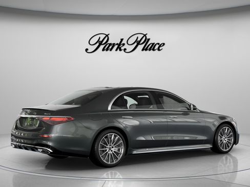New 2026 Mercedes-Benz S 580 4MATIC Sedan image 22