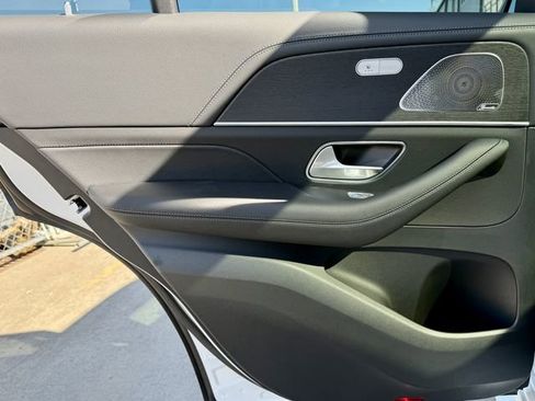 New 2025 Mercedes-Benz GLE 580 4MATIC image 36