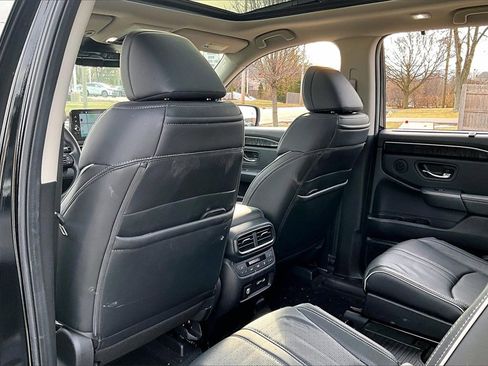 Used 2023 Honda Pilot Elite image 31