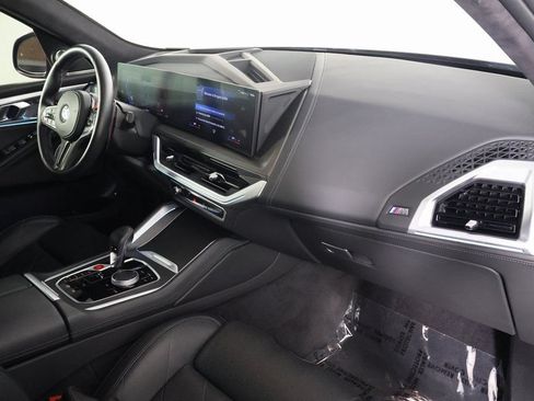 Certified 2023 BMW XM AWD/4WD image 9