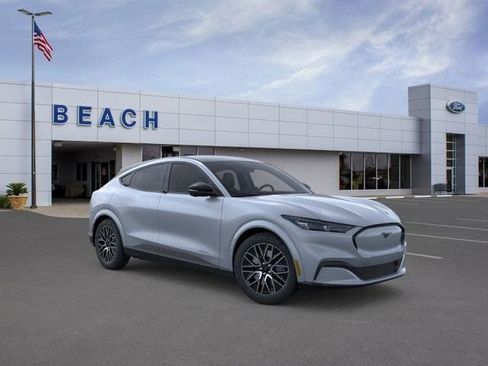 New 2026 Ford Mustang Mach-E Premium image 7