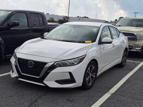 Used 2021 Nissan Sentra SV FWD image 2