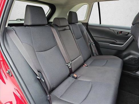 Used 2025 Toyota RAV4 LE AWD/4WD image 20