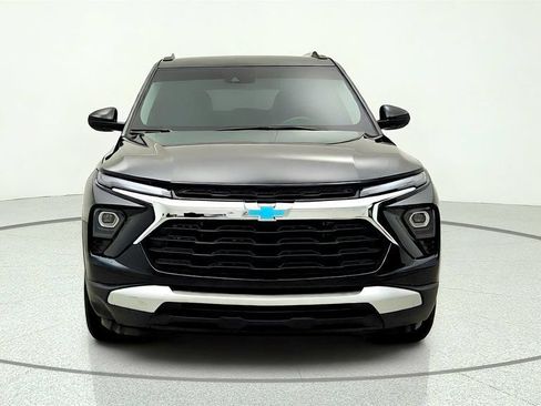 Used 2026 Chevrolet TrailBlazer LT w/ Driver Confidence Package FWD image 2
