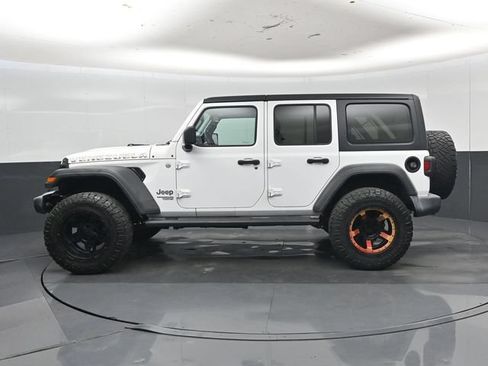 Used 2019 Jeep Wrangler Unlimited Sport S AWD/4WD image 35